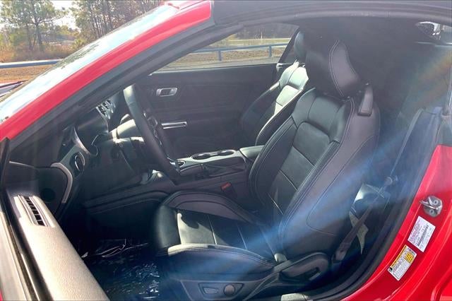 2022 Ford Mustang EcoBoost Premium