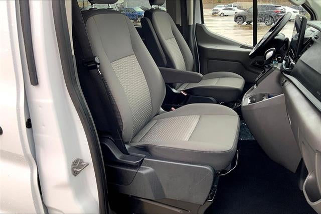 2024 Ford Transit Passenger Wagon 350 XLT