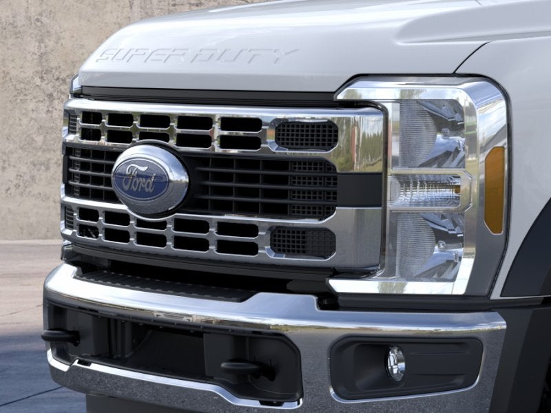 2026 Ford Super Duty F-550 DRW XLT