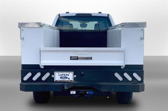 2027 Ford Super Duty F-350 SRW XL