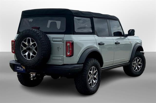 2022 Ford Bronco Badlands Advanced