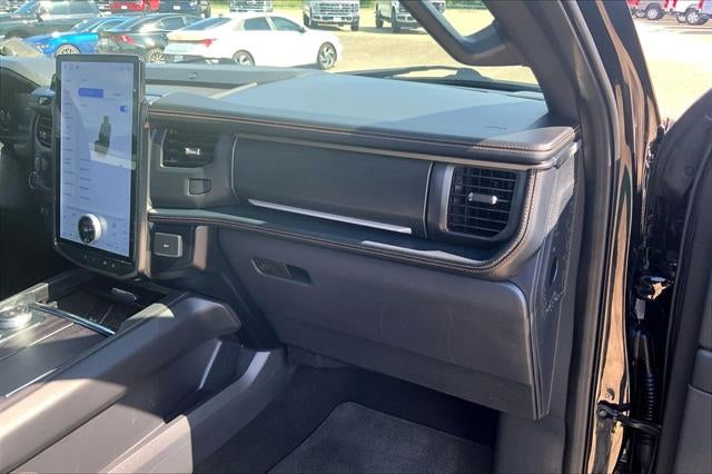 2024 Ford Expedition Max Platinum
