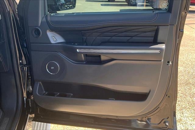 2024 Ford Expedition Max Platinum