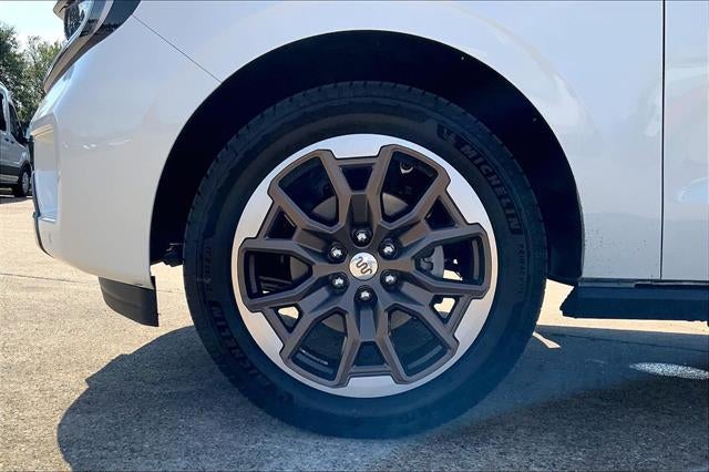 2027 Ford Expedition King Ranch
