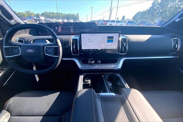 2027 Ford Expedition 4DR 4WD TREMOR
