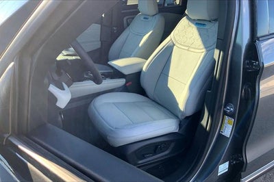 2027 Ford Explorer Platinum