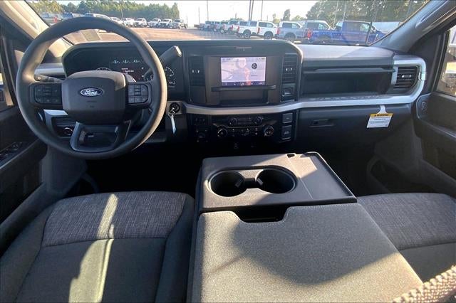 2027 Ford Super Duty F-250 SRW XLT