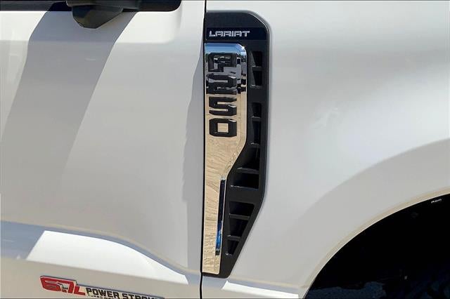 2023 Ford Super Duty F-250 SRW Lariat