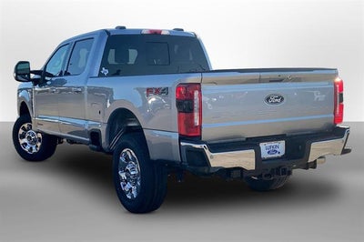 2027 Ford Super Duty F-250 SRW LARIAT