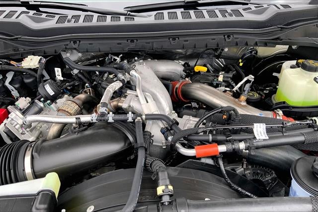 2027 Ford Super Duty F-250 SRW LARIAT