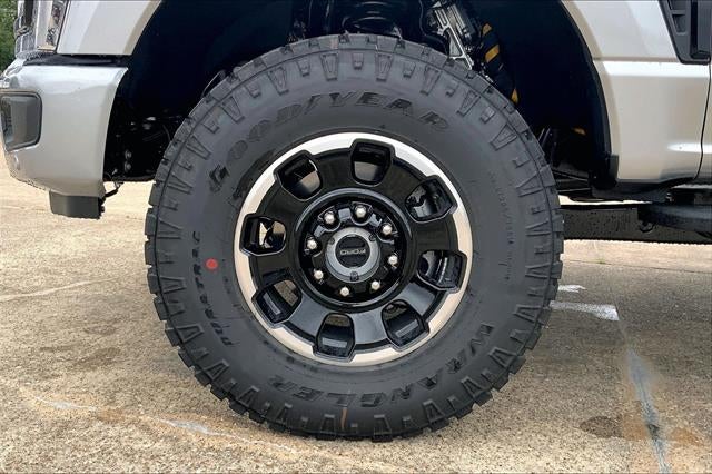 2027 Ford Super Duty F-250 SRW LARIAT