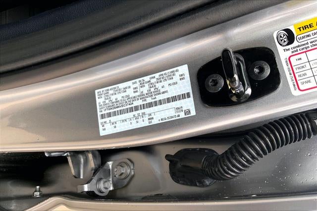 2027 Ford Super Duty F-250 SRW LARIAT