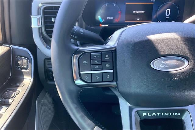 2025 Ford Super Duty F-250 SRW Platinum