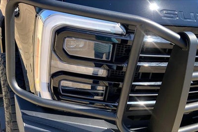 2025 Ford Super Duty F-250 SRW Platinum