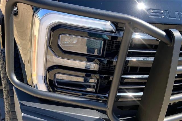 2025 Ford Super Duty F-250 SRW Platinum