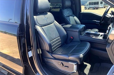 2025 Ford Super Duty F-250 SRW Platinum