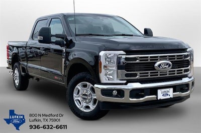 2027 Ford Super Duty F-350 SRW XLT