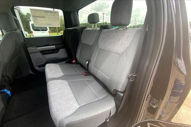 2027 Ford Super Duty F-350 SRW XLT