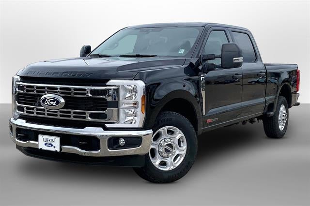 2027 Ford Super Duty F-350 SRW XLT