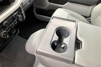 2027 Ford Super Duty F-350 SRW XLT