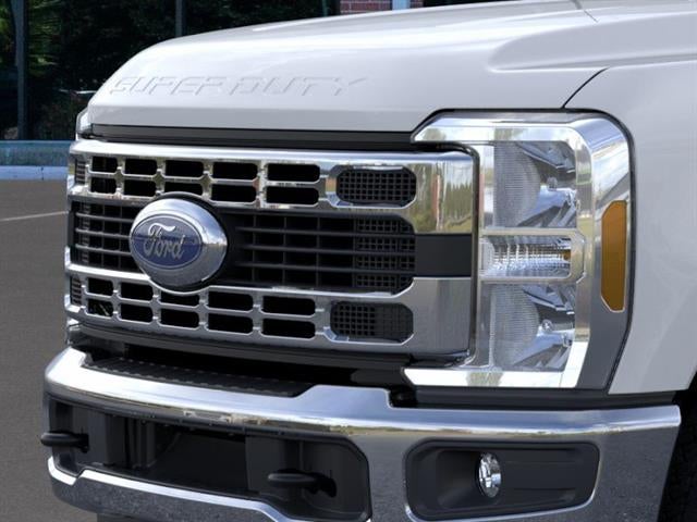 2026 Ford Super Duty F-350 SRW XLT