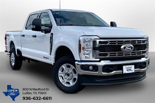 2027 Ford Super Duty F-350 SRW XLT