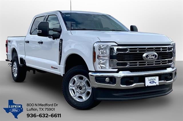 2027 Ford Super Duty F-350 SRW XLT