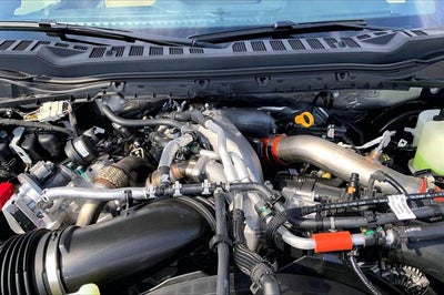 2027 Ford Super Duty F-350 SRW LARIAT