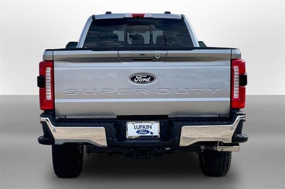 2027 Ford Super Duty F-350 SRW LARIAT