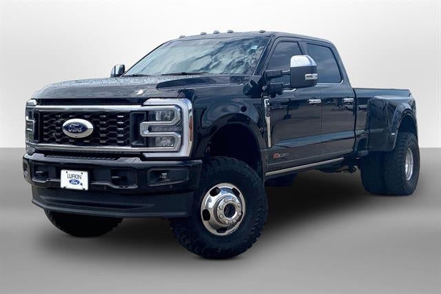 2025 Ford Super Duty F-350 DRW Lariat