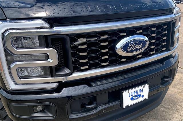 2025 Ford Super Duty F-350 DRW Lariat