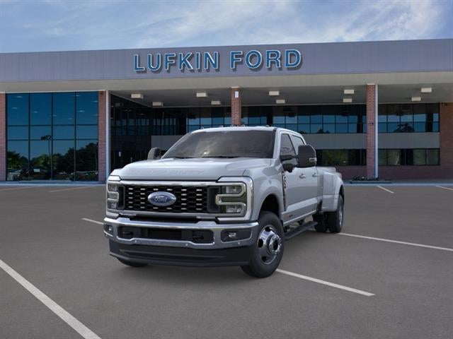 2026 Ford Super Duty F-350 DRW LARIAT