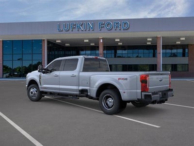 2026 Ford Super Duty F-350 DRW LARIAT