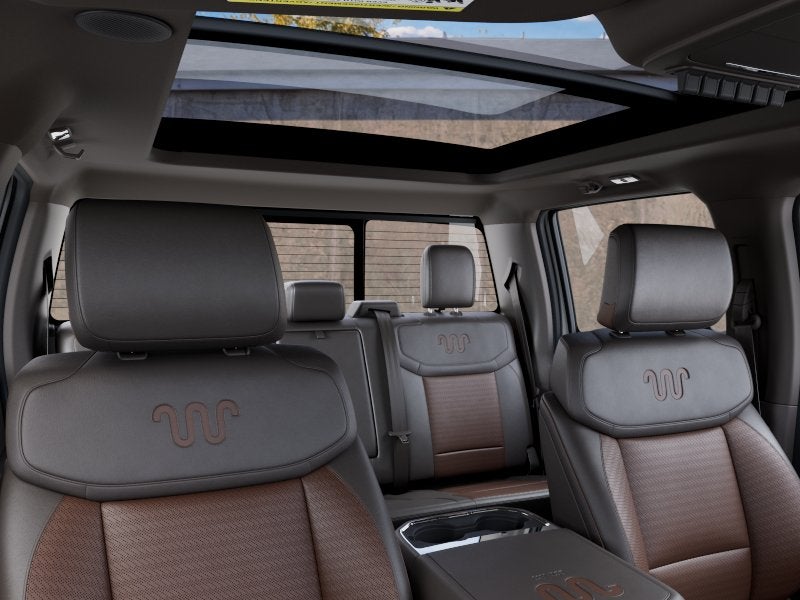 2027 Ford Super Duty F-350 DRW King Ranch