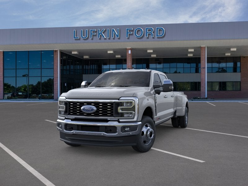 2026 Ford Super Duty F-350 DRW LARIAT