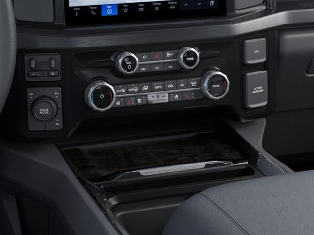 2026 Ford Super Duty F-350 DRW 4WD CREW 8'