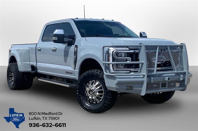 2026 Ford Super Duty F-350 DRW LARIAT