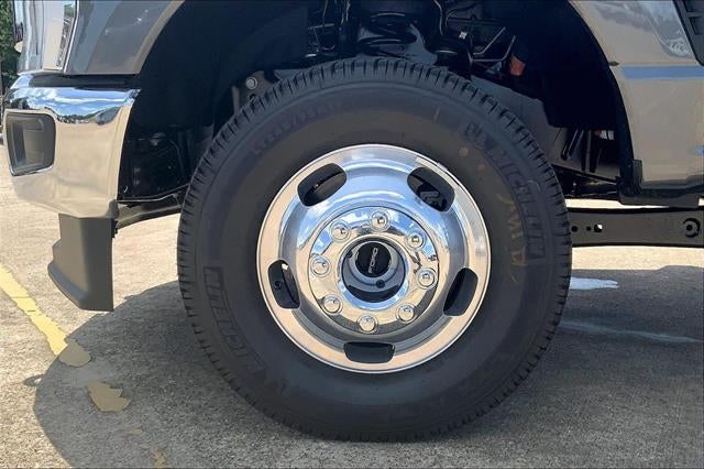 2026 Ford Super Duty F-350 DRW XLT