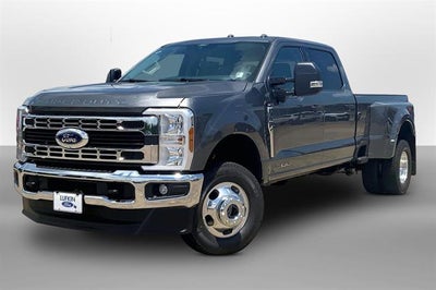 2026 Ford Super Duty F-350 DRW XLT