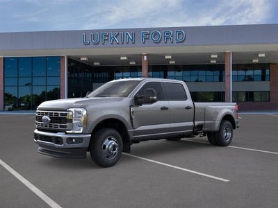 2026 Ford Super Duty F-350 DRW XLT