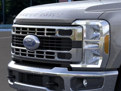2026 Ford Super Duty F-350 DRW XLT