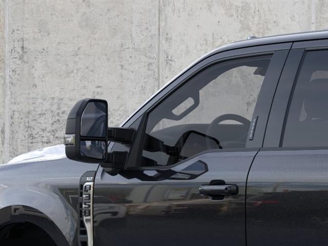 2026 Ford Super Duty F-350 DRW XLT