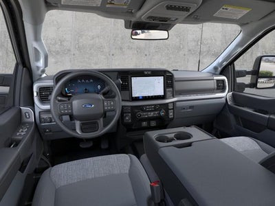 2026 Ford Super Duty F-350 DRW XLT
