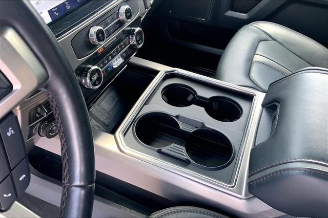 2022 Ford Super Duty F-450 DRW Platinum