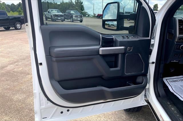 2022 Ford Super Duty F-450 DRW Platinum