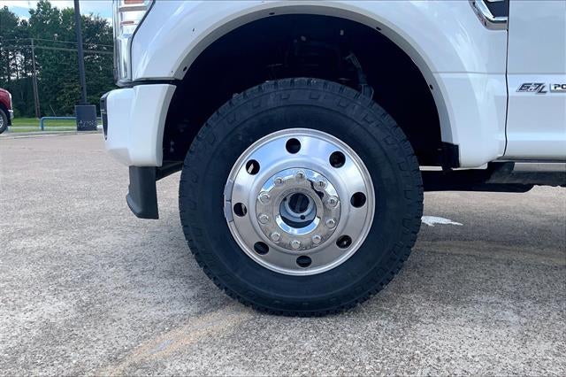 2022 Ford Super Duty F-450 DRW Platinum