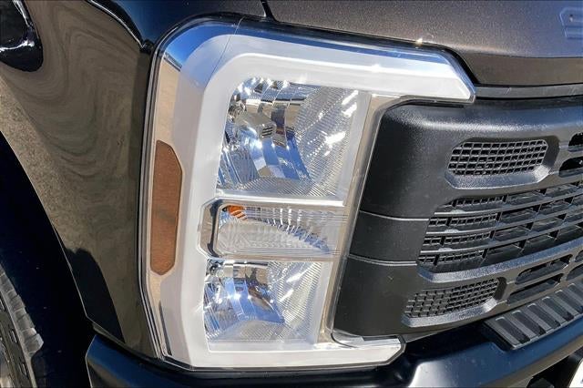 2024 Ford Super Duty F-350 SRW XL