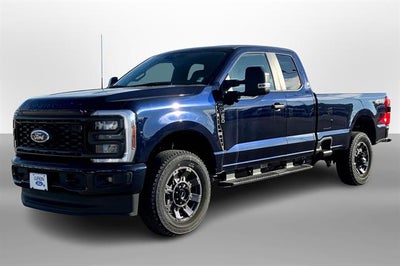 2025 Ford Super Duty F-350 SRW XL