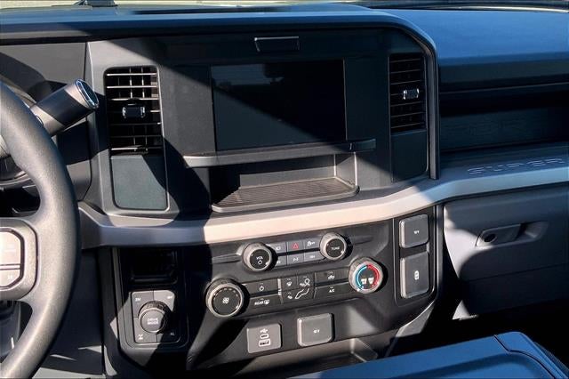 2025 Ford Super Duty F-350 SRW XL