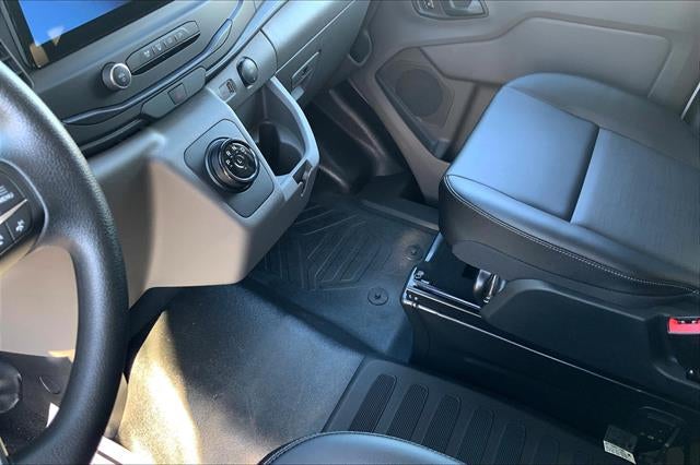 2023 Ford E-Transit Cargo Van Base - Photo 21